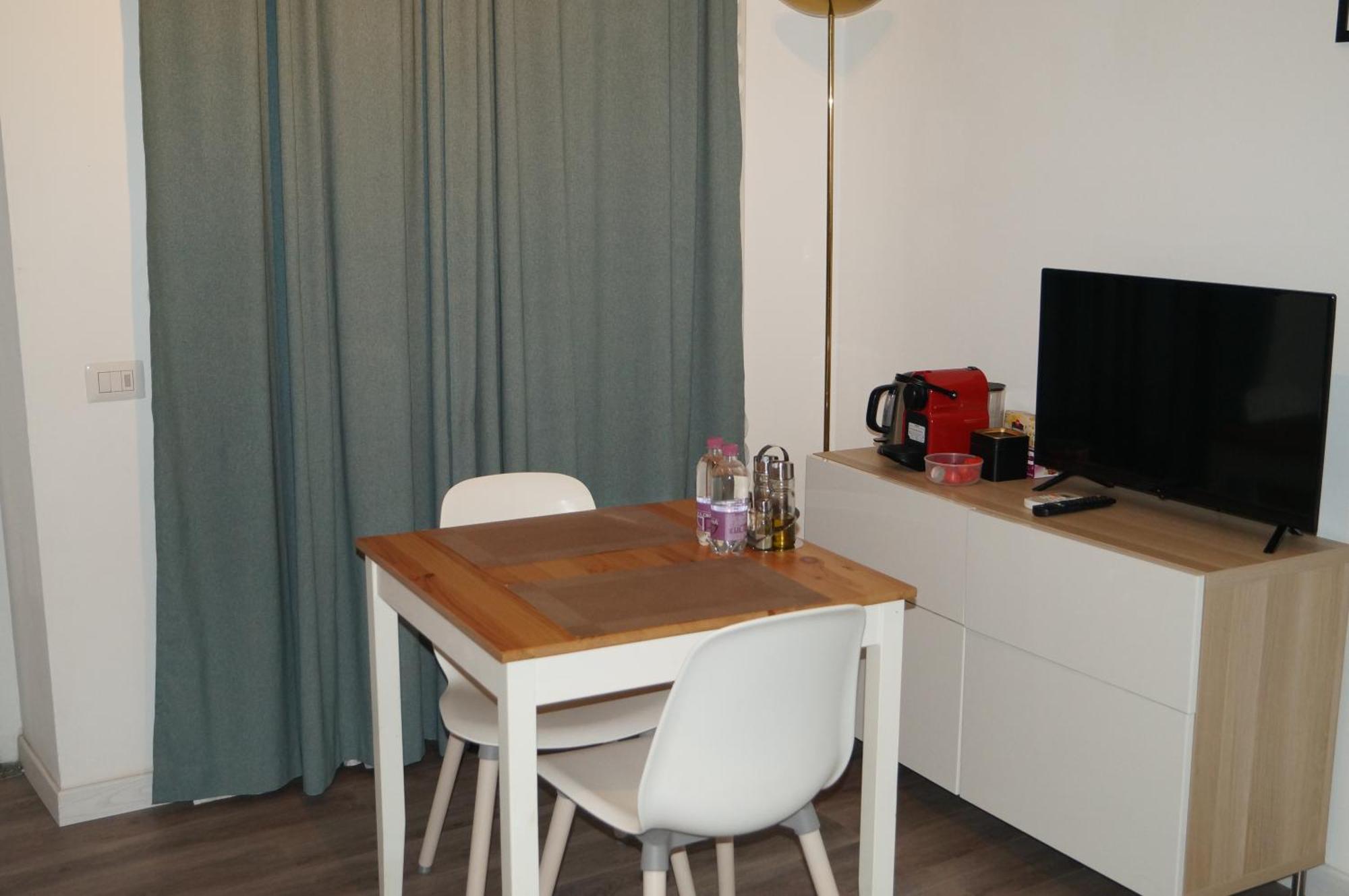 House Naviglio Quattro Lejlighed Milano Eksteriør billede